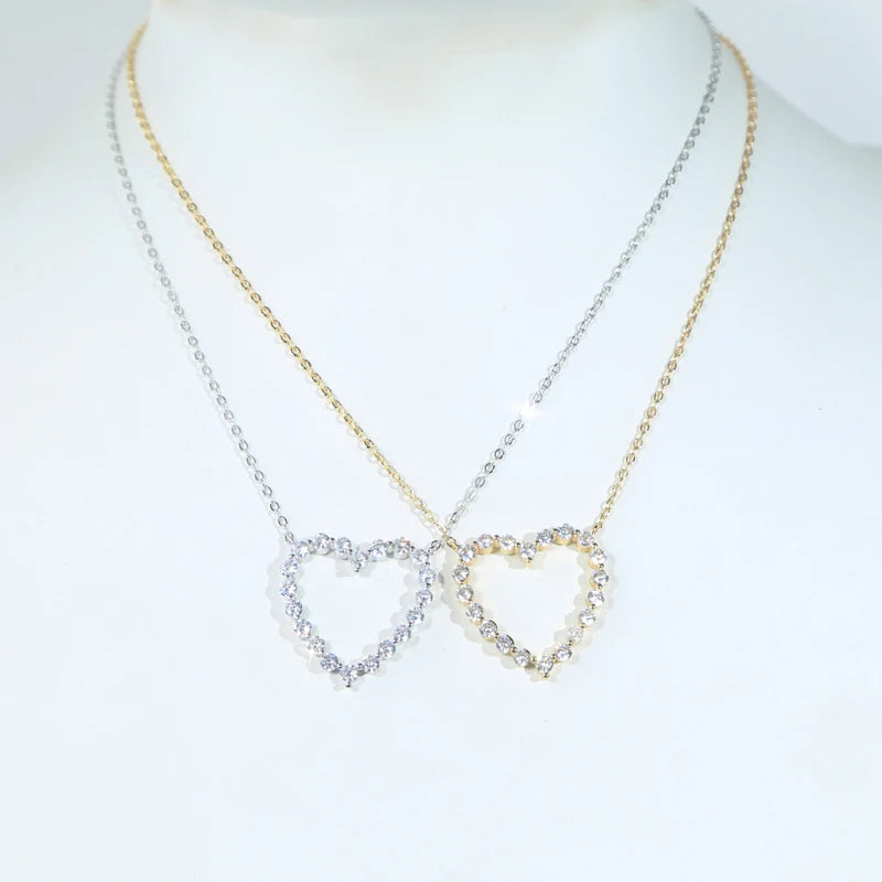 2024 Valentine's Day Gift Fashion Jewelry For Girlfriend Iced Out Bling 5A CZ Hollow Heart Pendant Necklace